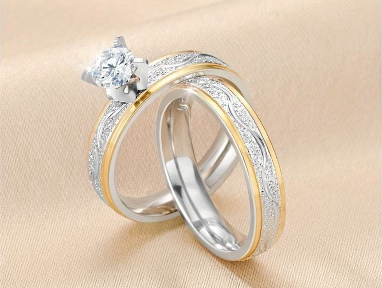 Bagues de fiançailles et alliances 