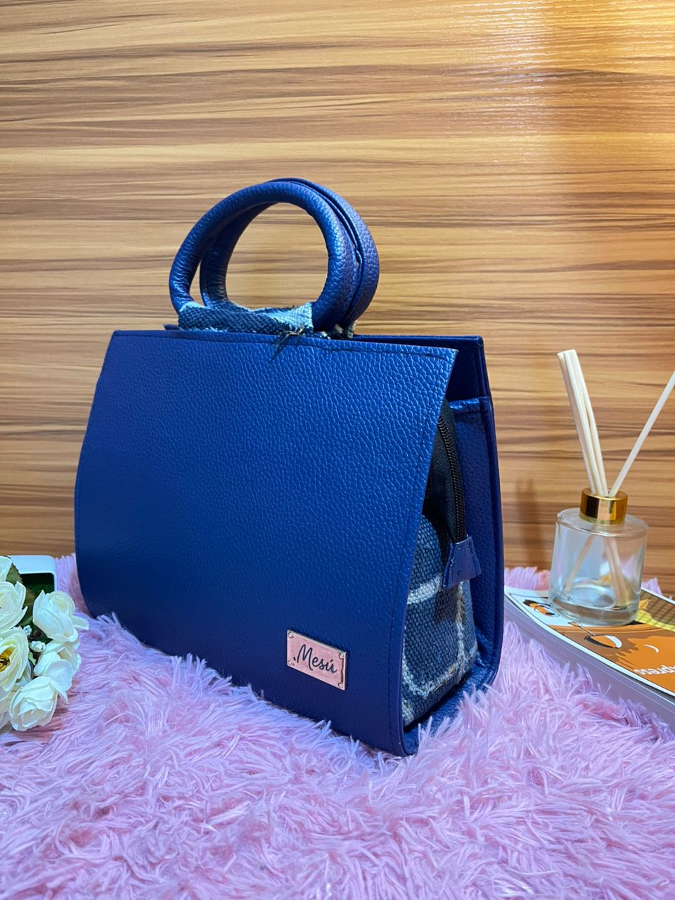 Simili tradi Ndop - Photo 1