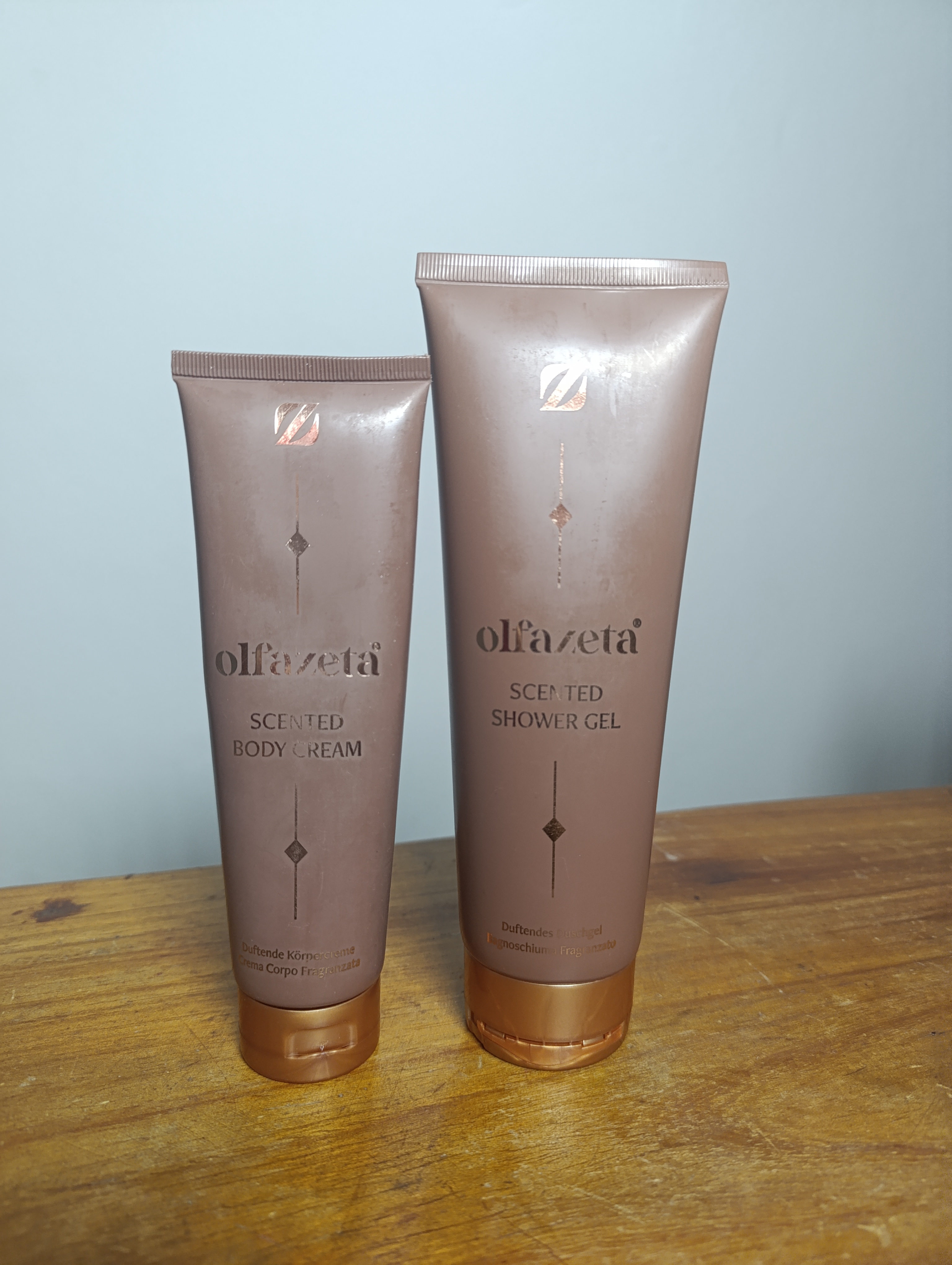 Combo peau éclatante intensément parfumée - 40,000 FCFA Combo peau éclatante intensément parfumée - Esthétique - BOK - Beauty Of Kyria